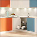 CUCINA 
Küchenzeile über Eck